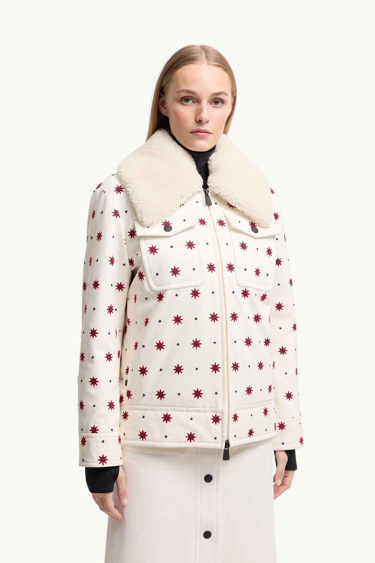 Larient女士几何图案羽绒衬衫式夹克外套 女士 白色 Moncler 3