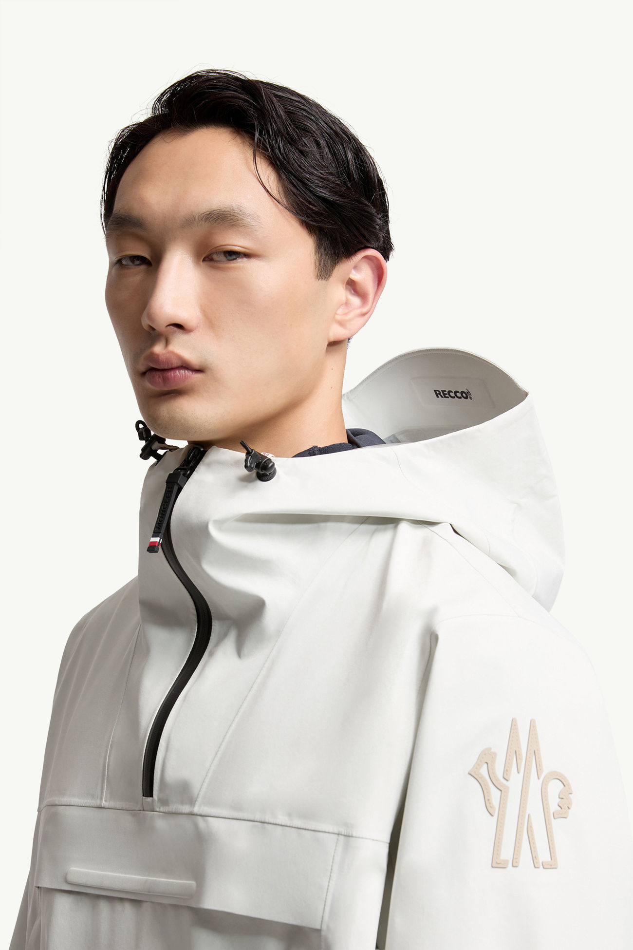 Heim男士GORE-TEX层压面料连帽夹克外套 男士 白色 Moncler 6