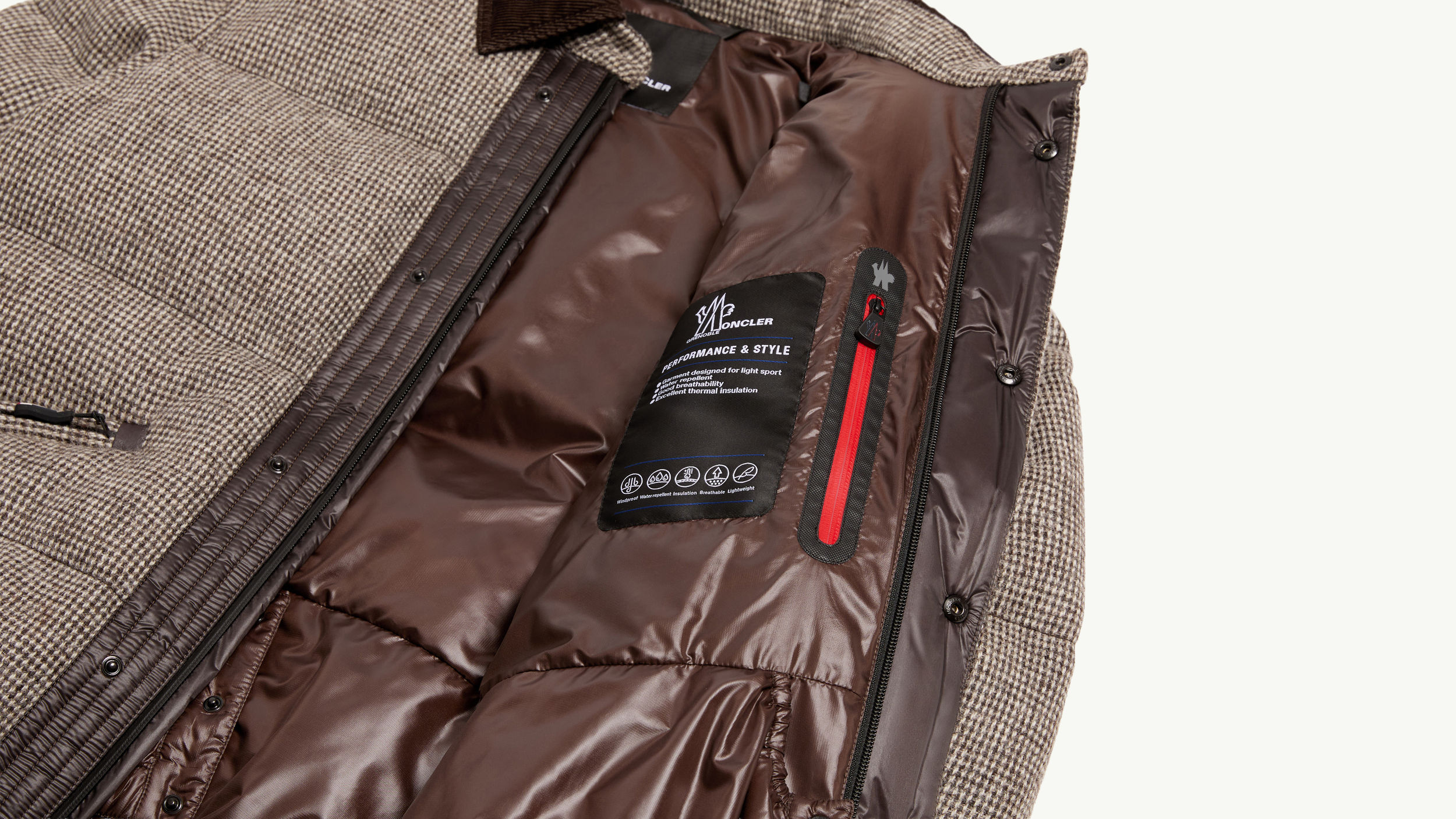 Slide 3 - Poche pour appareils électroniques