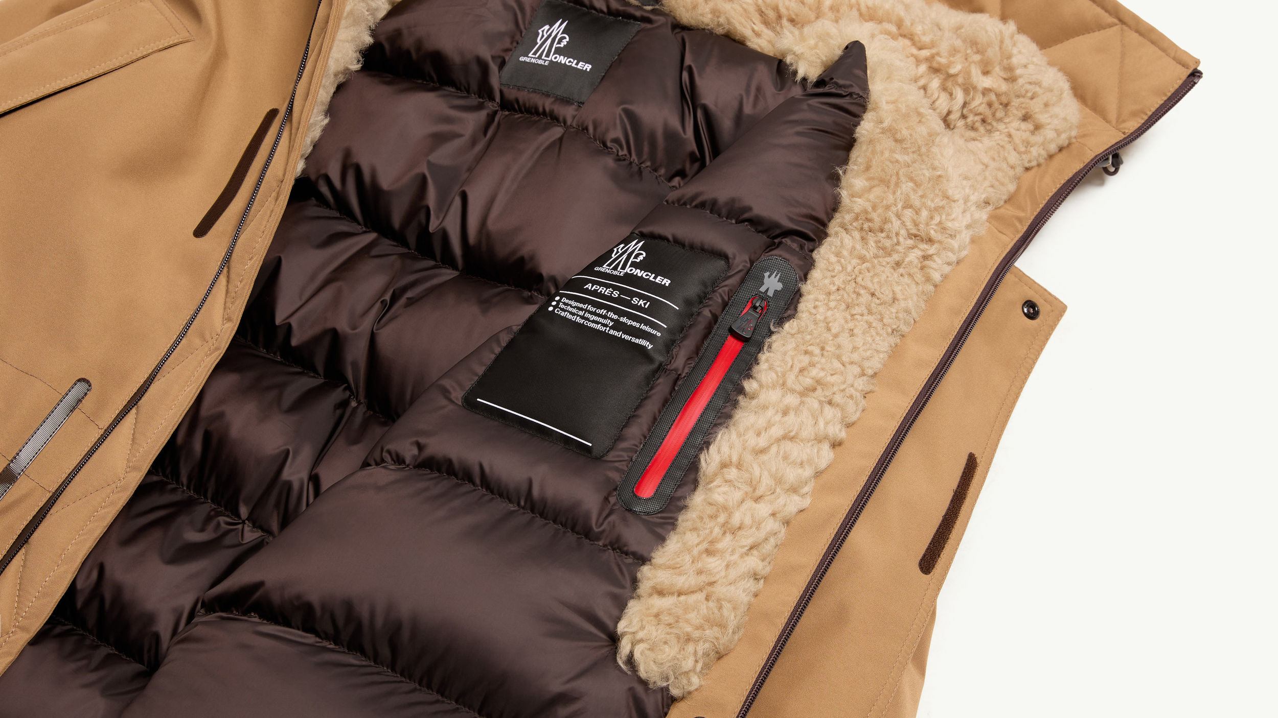 Slide 3 - Poche pour appareils électroniques