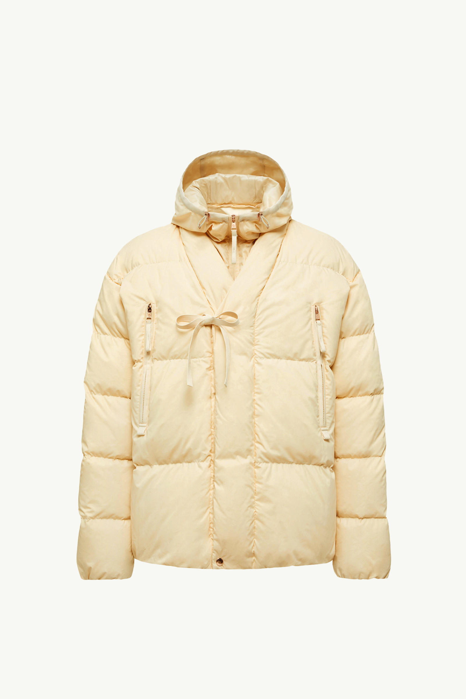 https://moncler-cdn.thron.com/api/v1/content-delivery/shares/dpx6uv/contents/K24021A0000159884080_F/image/K24021A0000159884080_F