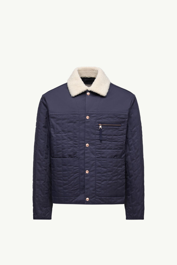 https://moncler-cdn.thron.com/api/v1/content-delivery/shares/dpx6uv/contents/K24021A00004598EC786_F/image/K24021A00004598EC786_F