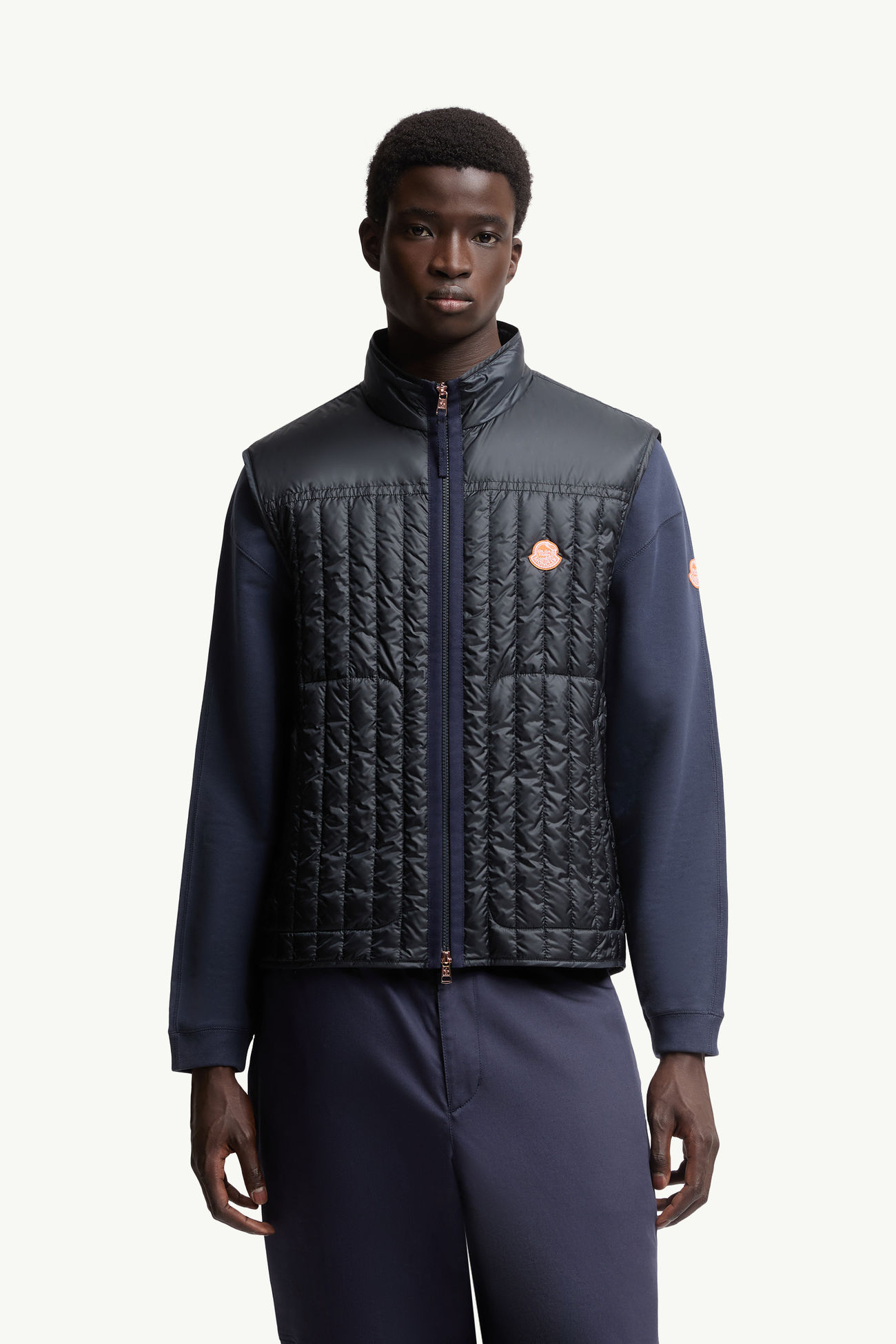 Moncler x Gilga Farm by Donald Glover Tangerine 다운 베스트 남성 네이비 블루 Moncler 3