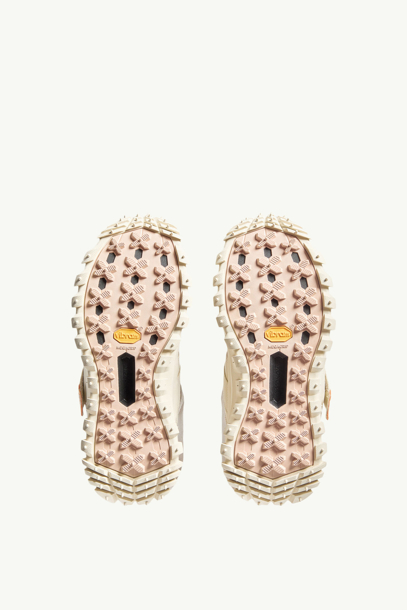 Moncler x Gilga Farm by Donald Glover Trailgrip Vela男士皮革凉鞋 男士 白色 Moncler 5