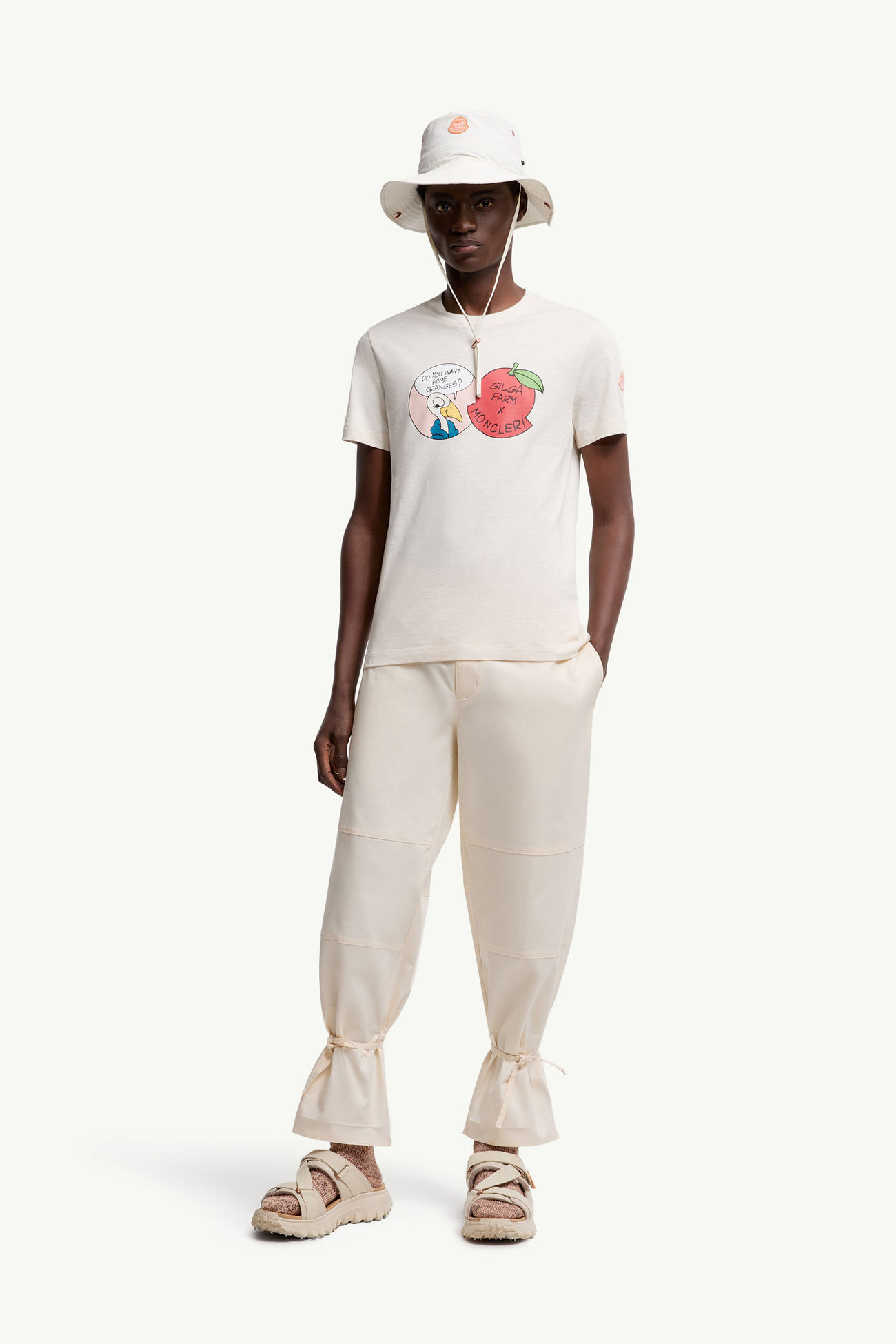 T-shirt in cotone Moncler x Gilga Farm by Donald Glover Uomo Bianco Avorio Moncler 0