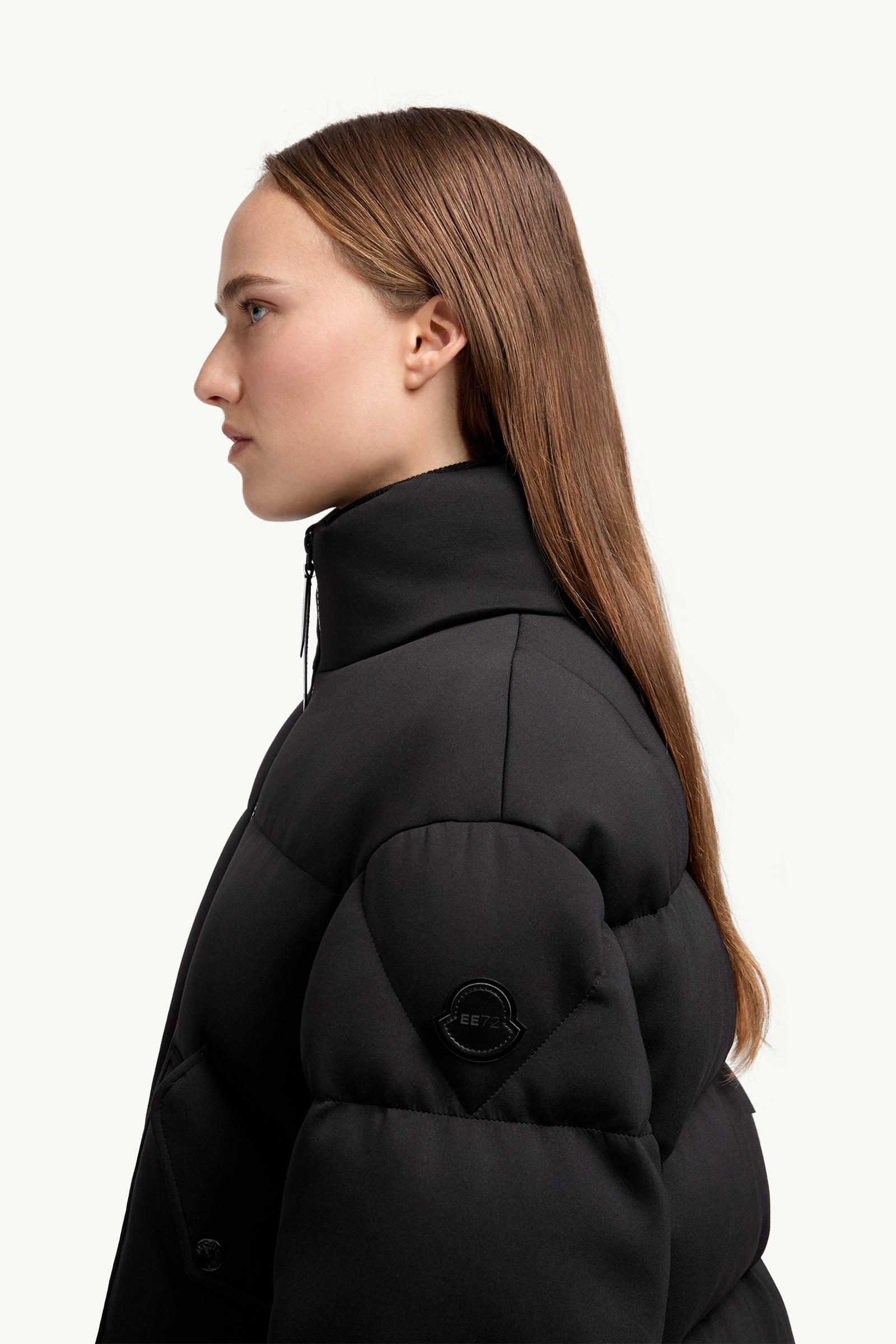 ブラック Moncler x EE72 by Edward Enninful Seymour ショートダウン