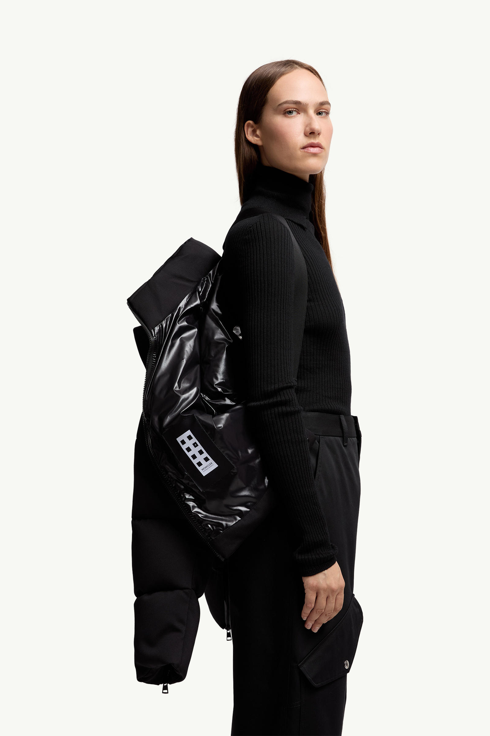 Moncler x EE72 by Edward Enninful Seymour短身羽絨外套 女士 黑色 Moncler 6