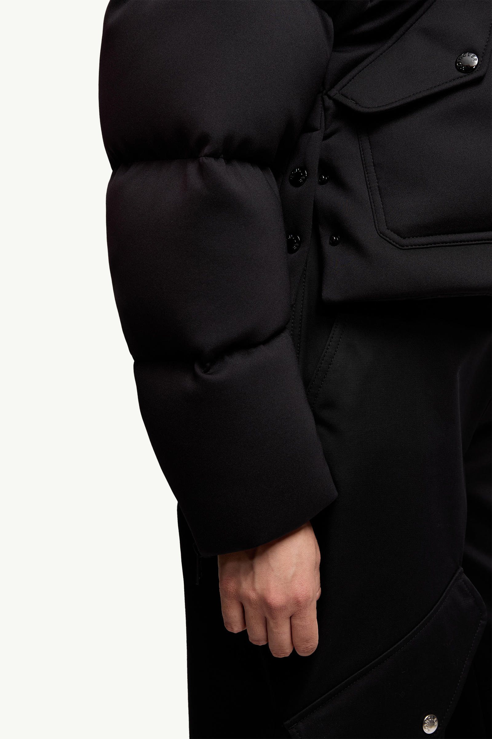 Moncler x EE72 by Edward Enninful Seymour Short Down Jacket Women Black Moncler 7