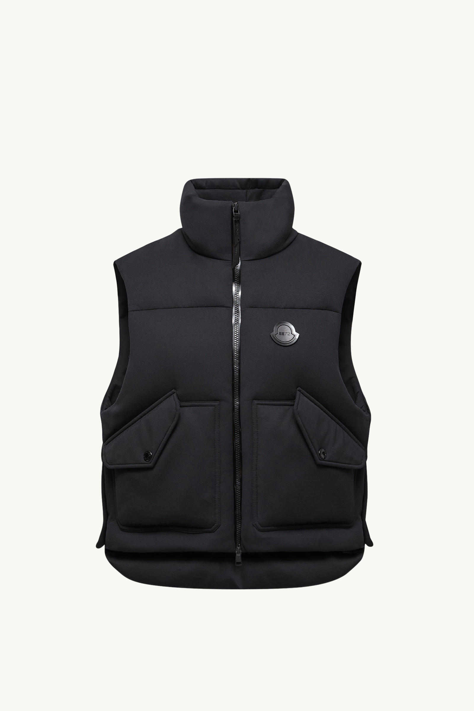 https://moncler-cdn.thron.com/api/v1/content-delivery/shares/dpx6uv/contents/K24031A00003M6515999_F/image/K24031A00003M6515999_F