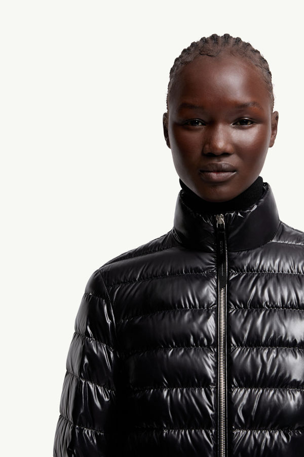 Piumino corto Knut Moncler x EE72 di Edward Enninful Donna Nero Moncler 6