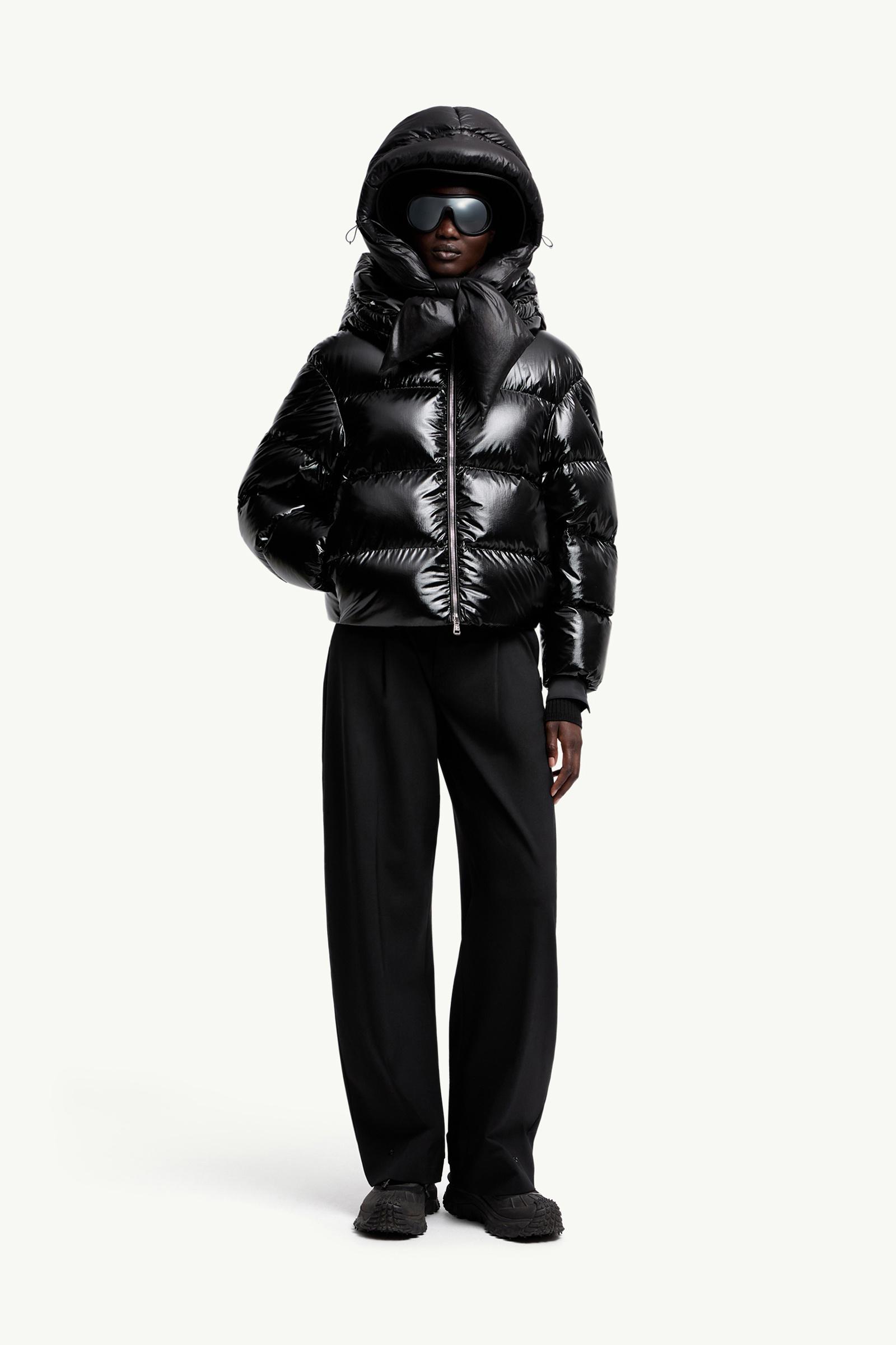 ブラック Moncler x EE72 by Edward Enninful Lothar ショート