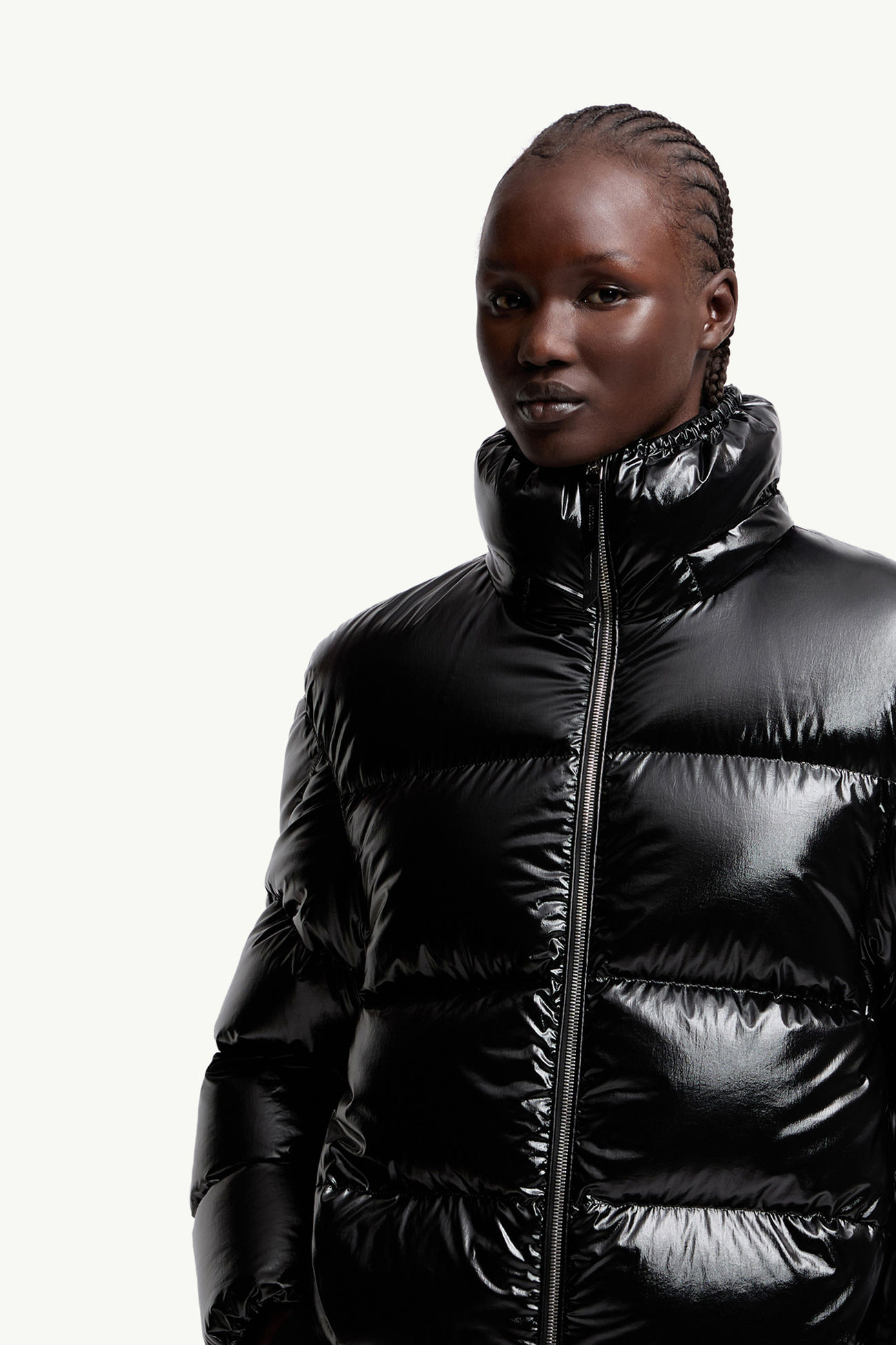 Moncler x EE72 by Edward Enninful Lothar女士连帽短款羽绒夹克外套 女士 黑色 Moncler 6