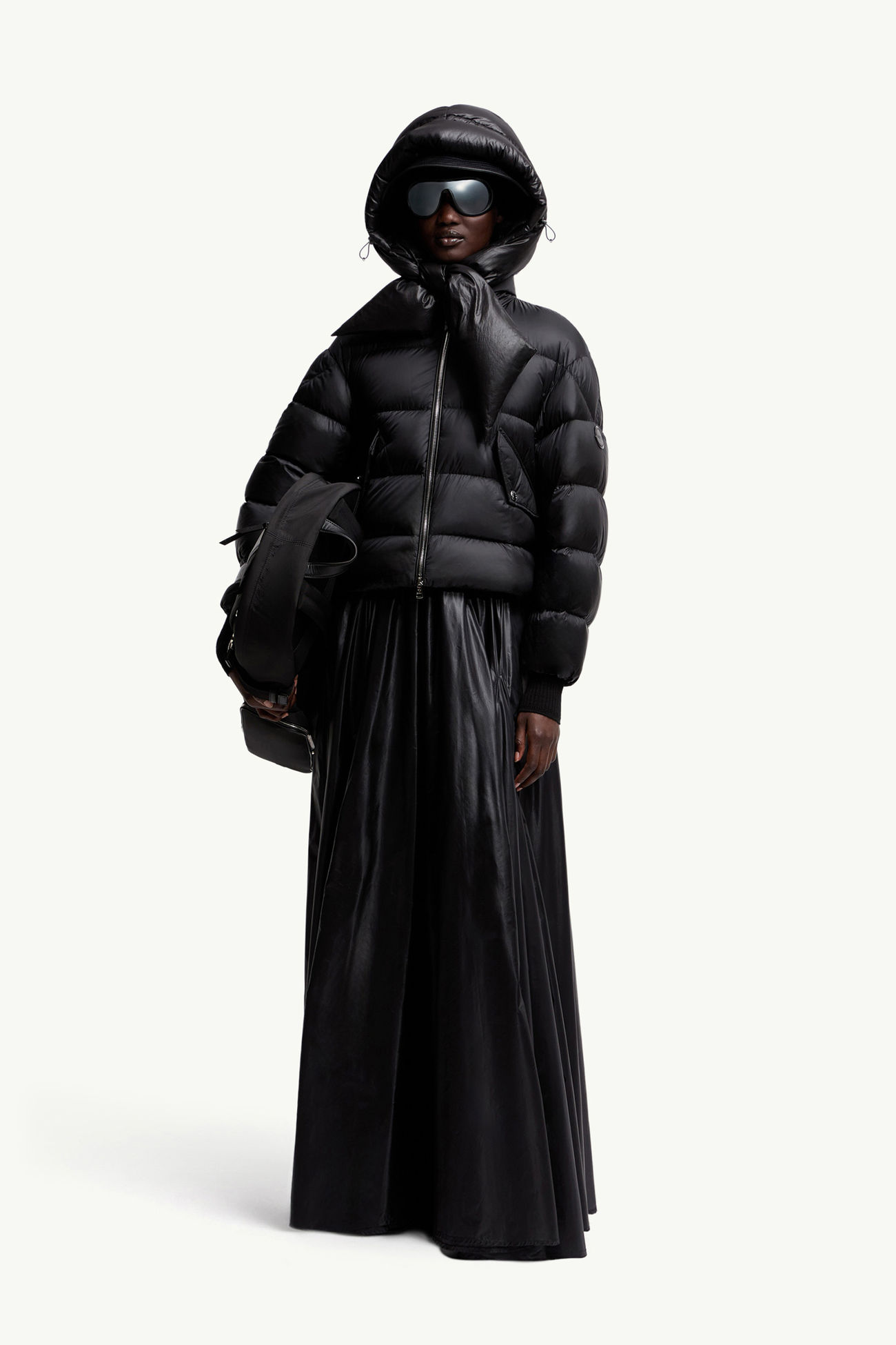 ブラック Moncler x EE72 by Edward Enninful Blas ショートダウン 