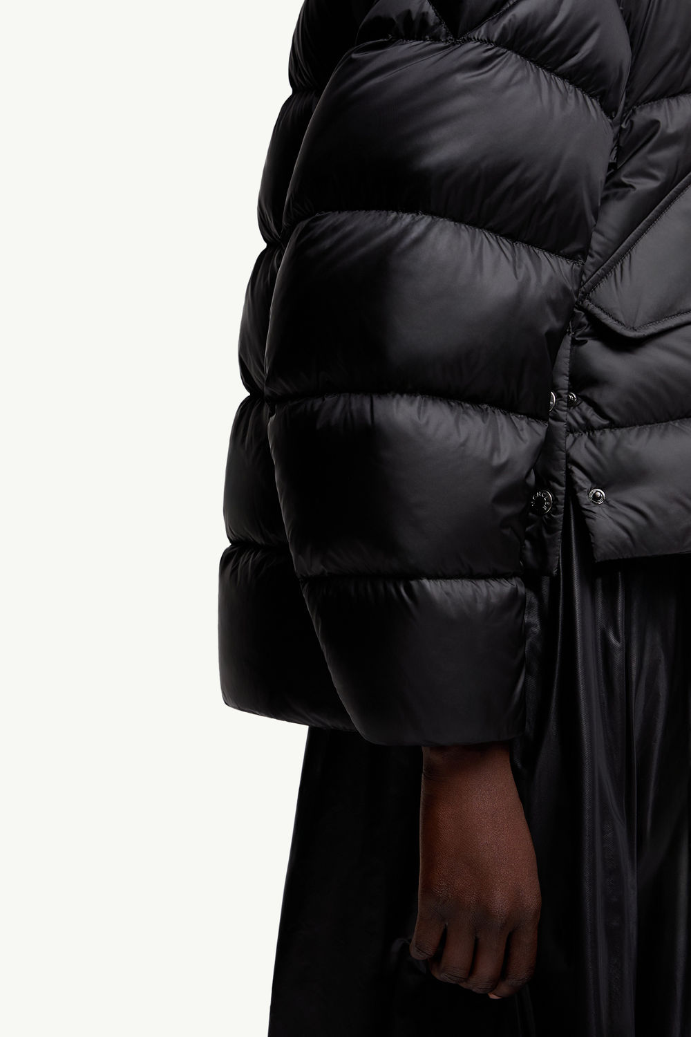 Moncler x EE72 by Edward Enninful Blas Short Down Jacket Women Black Moncler 7