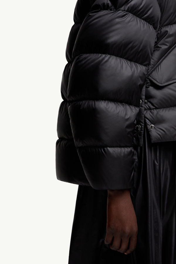 Piumino corto Blas Moncler x EE72 di Edward Enninful Donna Nero Moncler 7