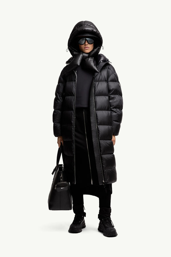 Moncler x EE72 by Edward Enninful Thiol ロングダウンジャケット レディース ブラック Moncler 0