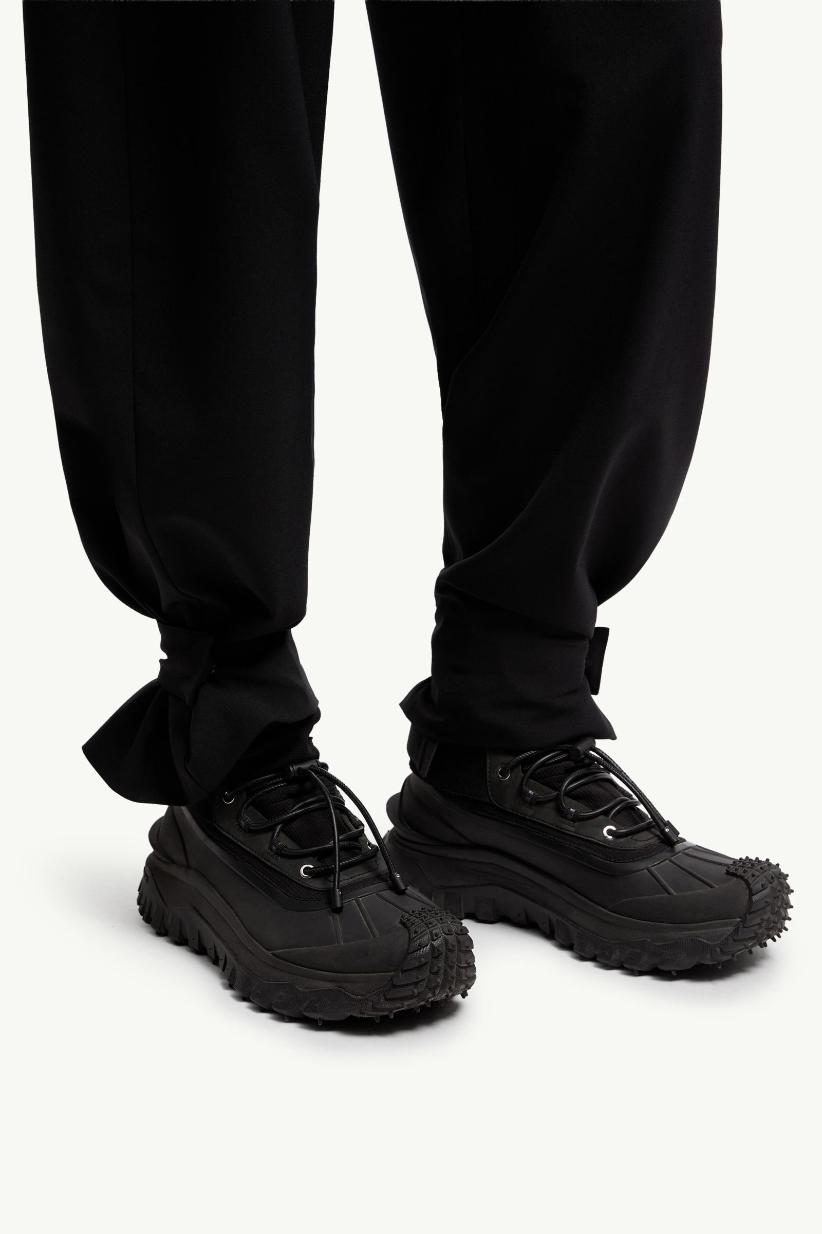 Moncler x EE72 by Edward Enninful Wool Pants Women Black Moncler 5