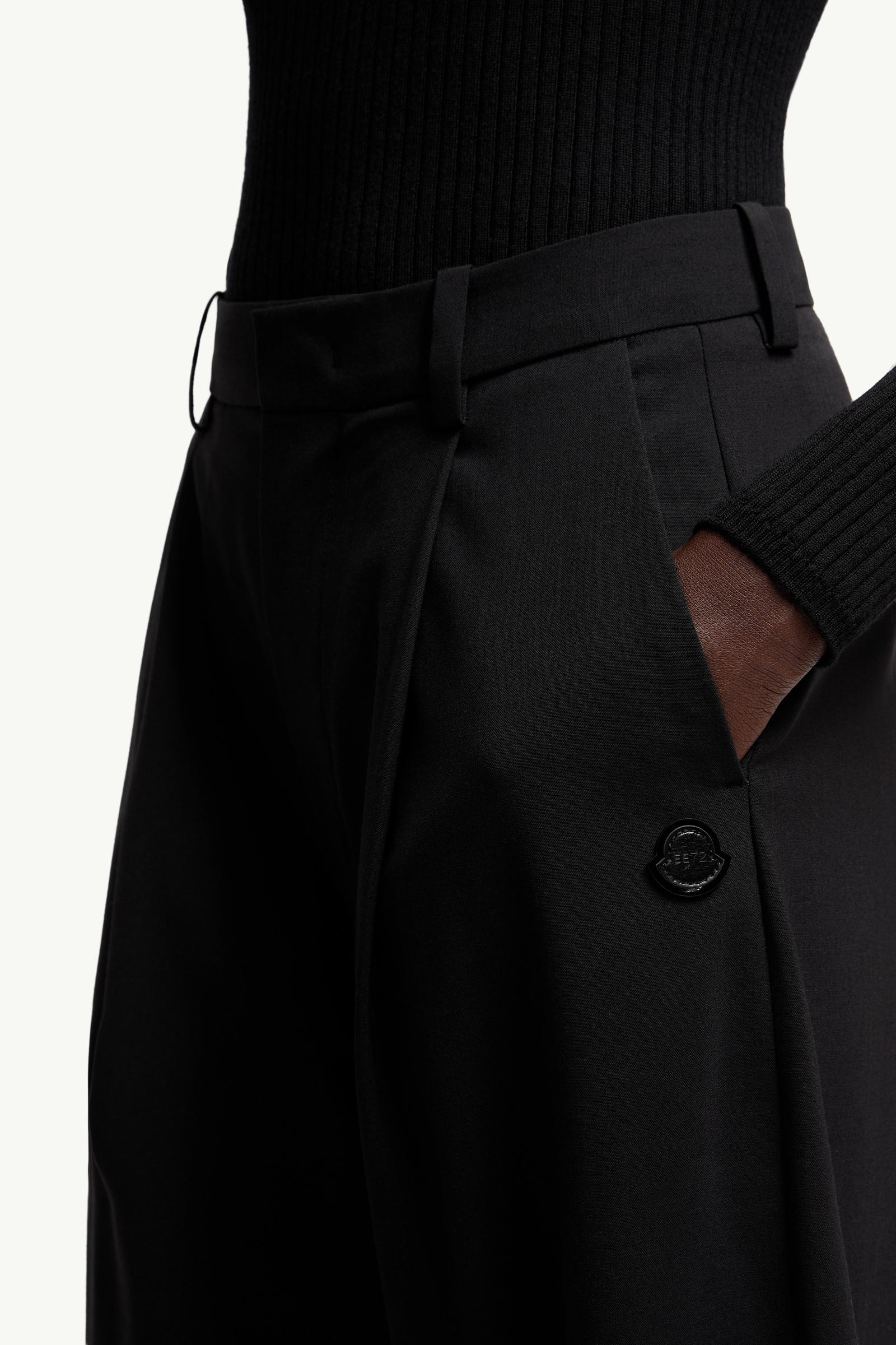 Moncler x EE72 by Edward Enninful Wool Trousers Women Black Moncler 6