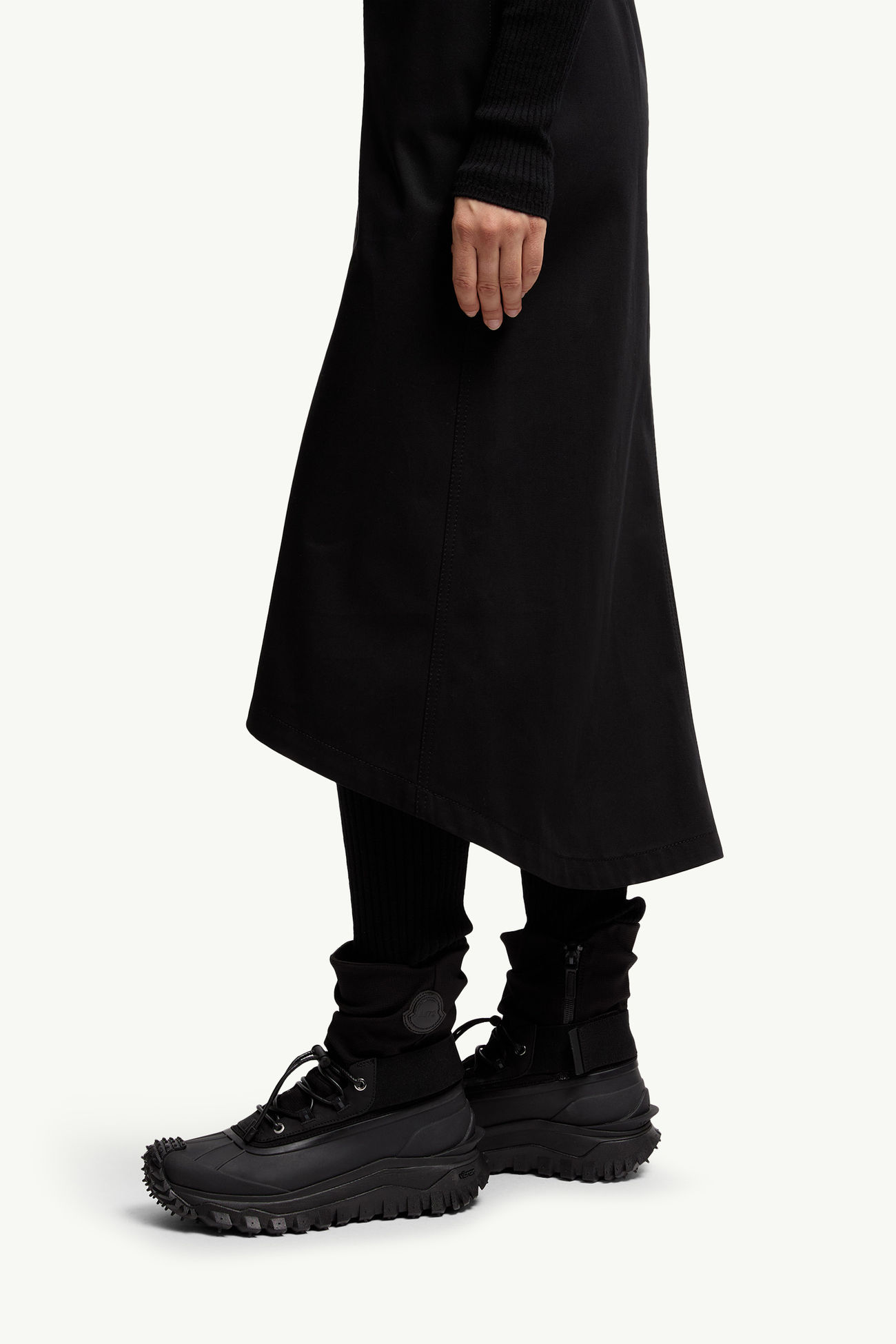 Gonna midi in gabardina di cotone Moncler x EE72 di Edward Enninful Donna Nero Moncler 1