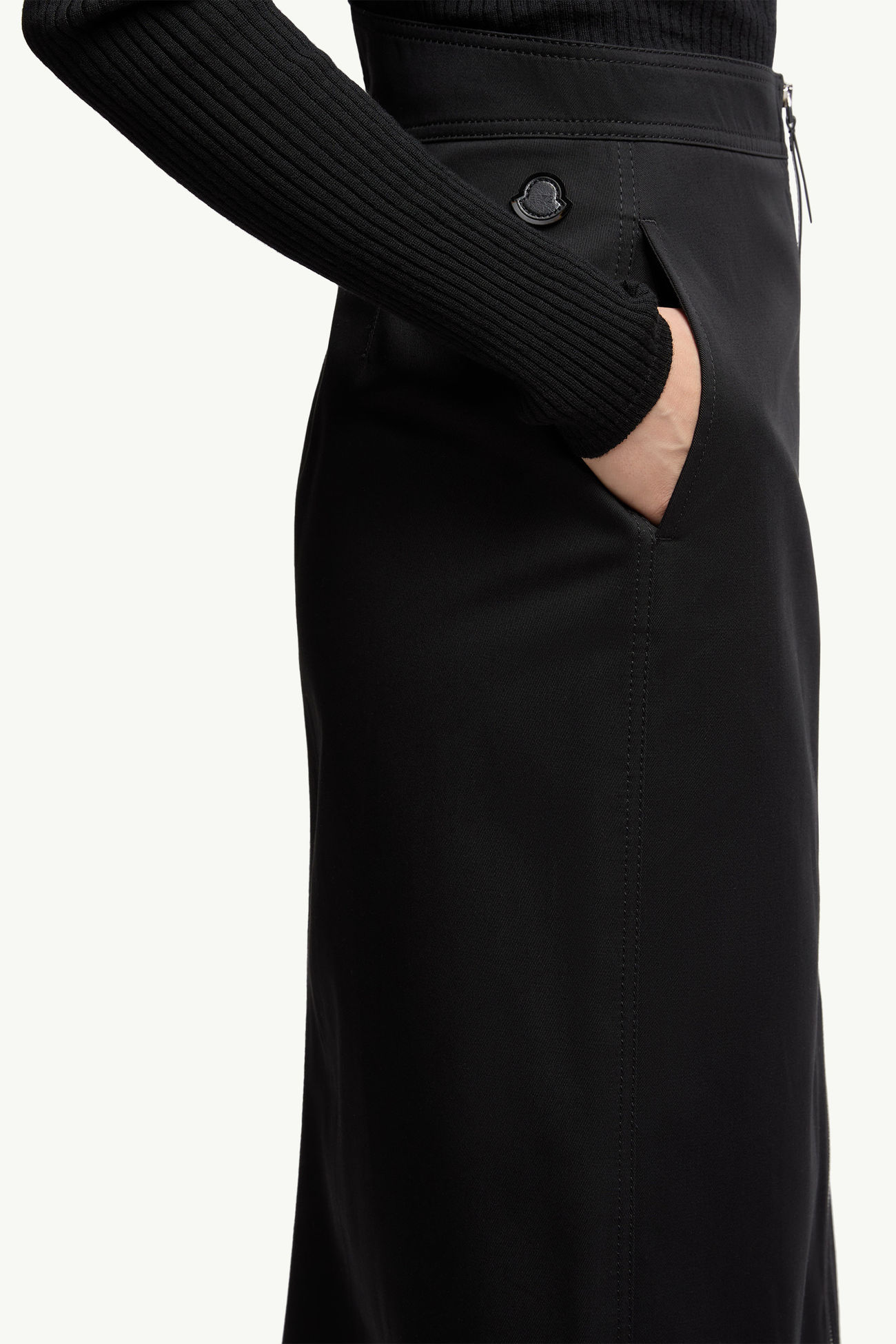 Gonna midi in gabardina di cotone Moncler x EE72 di Edward Enninful Donna Nero Moncler 5