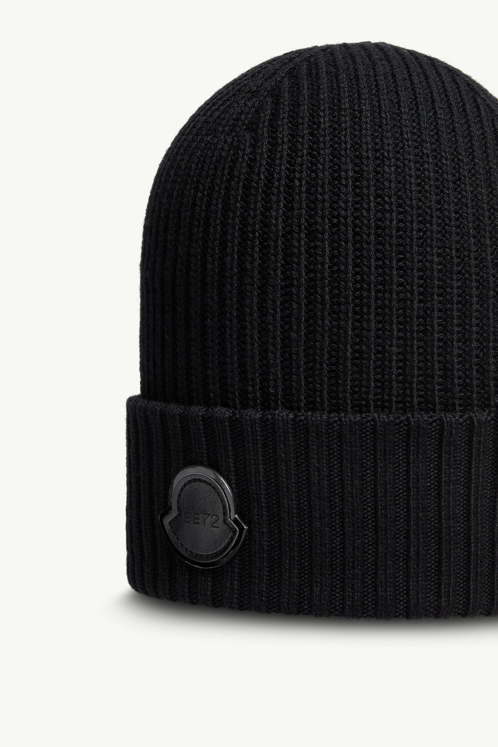 【週末価格】MONCLER ニット帽 ブラック Moncler x EE72 by Edward Enninful ニットキャップ
