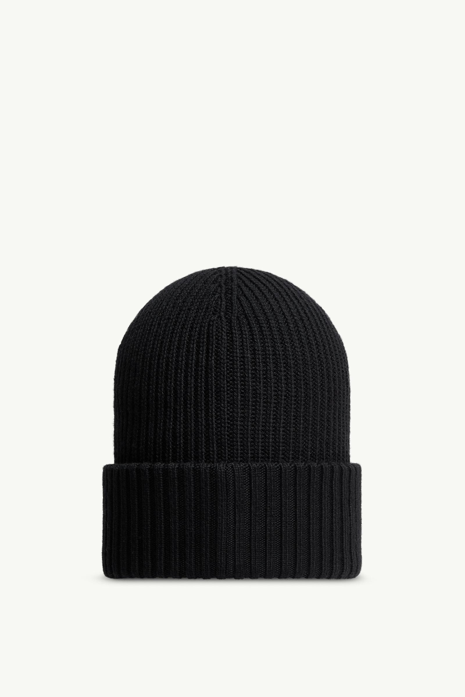 MONCLER ブラック ニット帽 ケーブル編み モンクレール MONCLER 帽子 ニット帽 ビーニー GRENOBLE グルノーブル