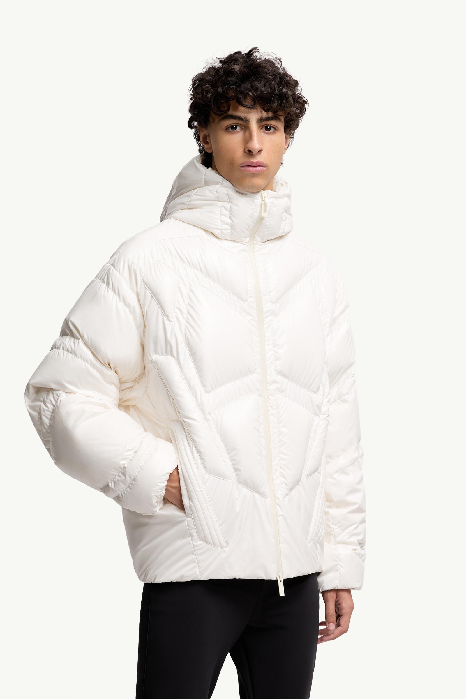 新品級 MONCLER ホワイト ダウンジャケット S MONCLER (モンクレール) アームライン フード フルジップ ダウン