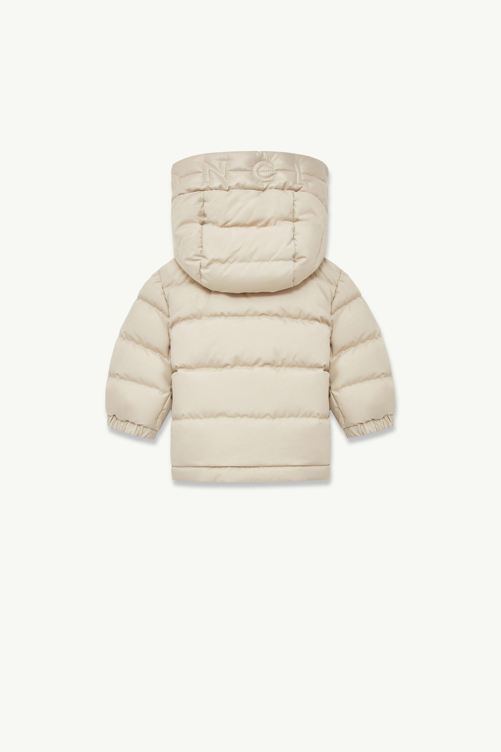 25SS MONCLER Gourdon ライトベージュ Moncler Nylon Jacket with Gold Detail | WE IN STYLE