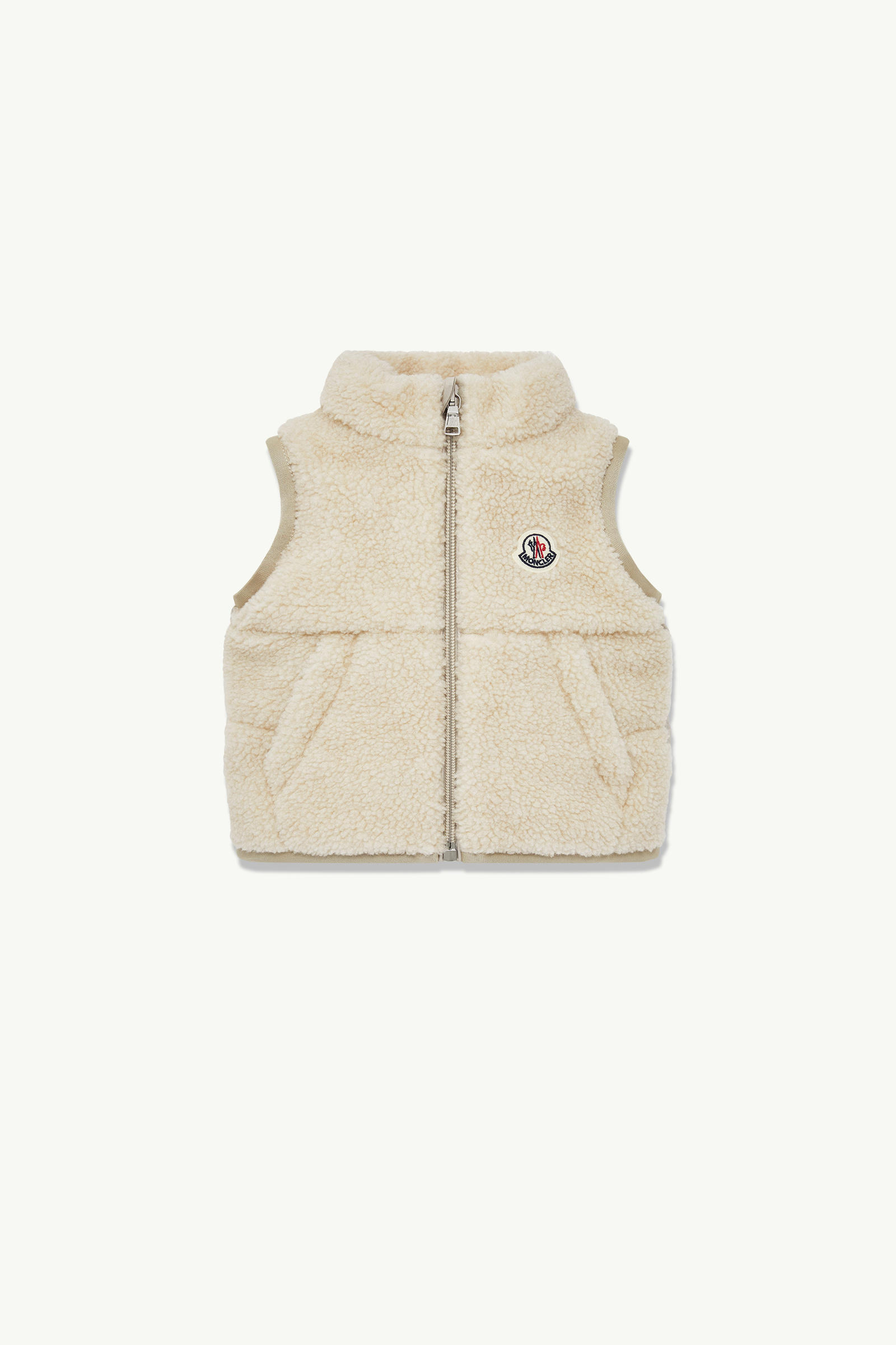 https://moncler-cdn.thron.com/api/v1/content-delivery/shares/dpx6uv/contents/K29511A00009809J023P_F/image/K29511A00009809J023P_F