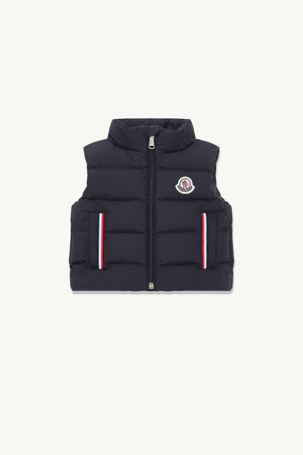 https://moncler-cdn.thron.com/api/v1/content-delivery/shares/dpx6uv/contents/K29511A00010597YW778_F/image/K29511A00010597YW778_F