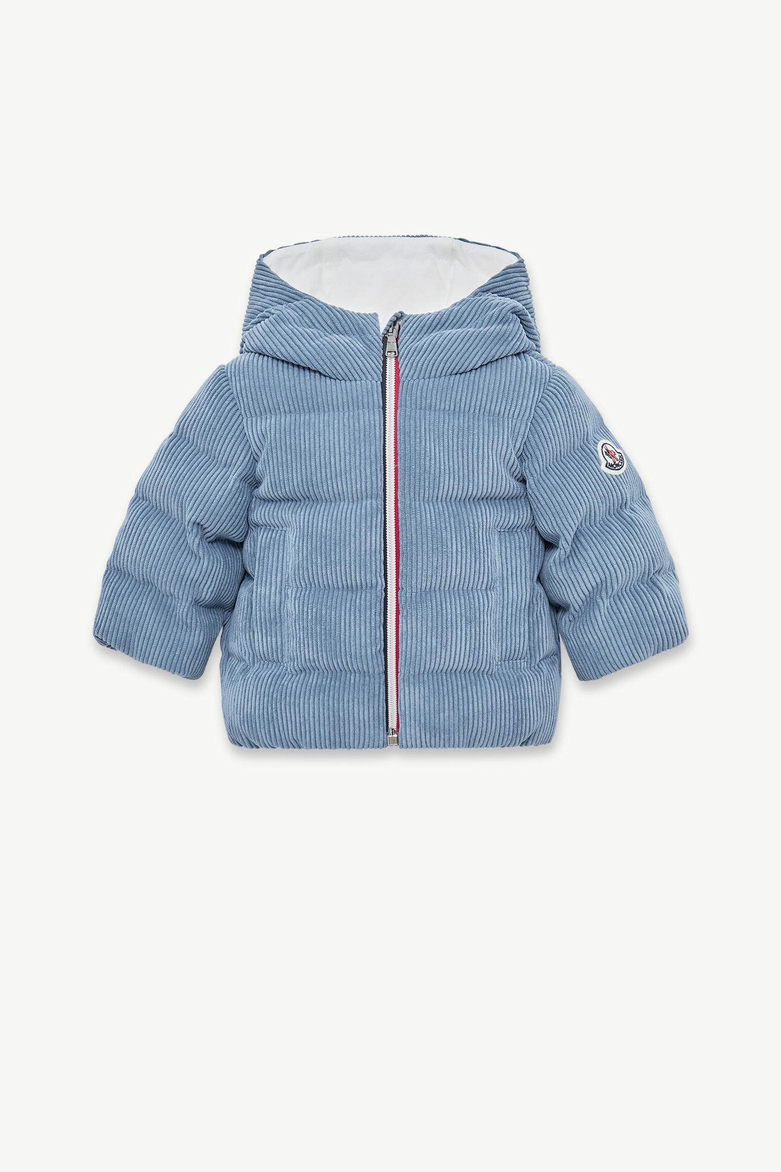 https://moncler-cdn.thron.com/api/v1/content-delivery/shares/dpx6uv/contents/K29511A000205964B78J_F/image/K29511A000205964B78J_F