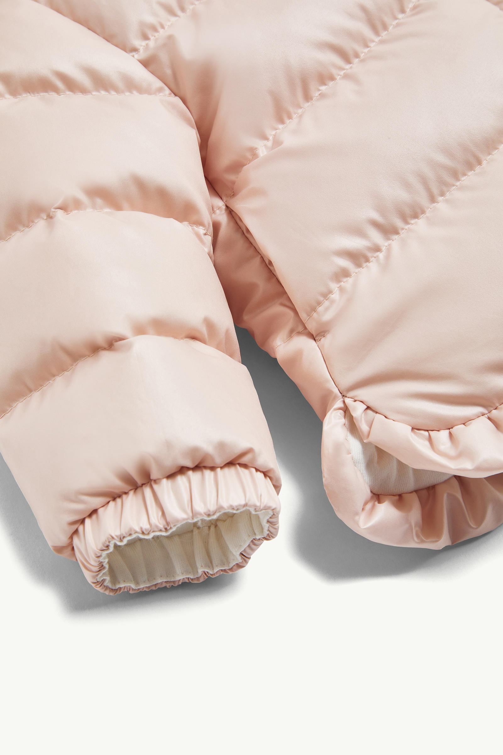 Tazui Hooded Down Jacket Girl Light Pink Moncler 3