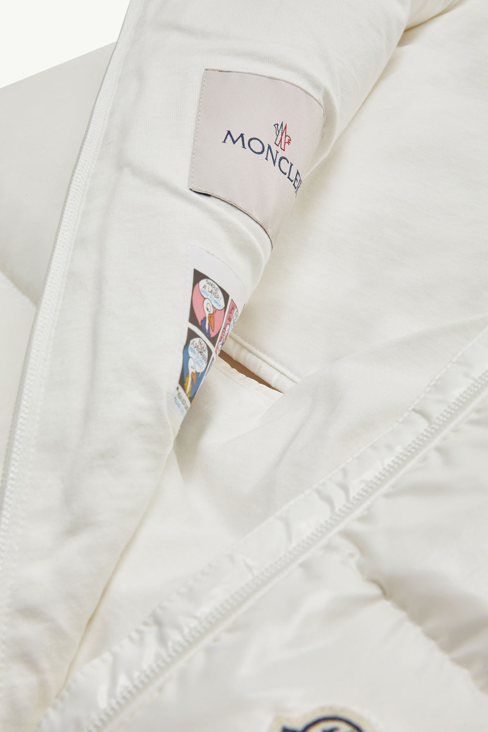 Down-Filled Baby Nest Gender Neutral White Moncler 4