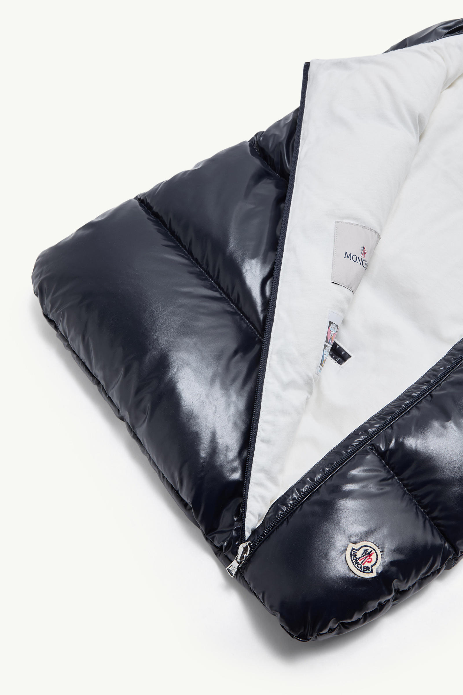 Daunengefülltes Babynest Genderneutral Navyblau Moncler 1