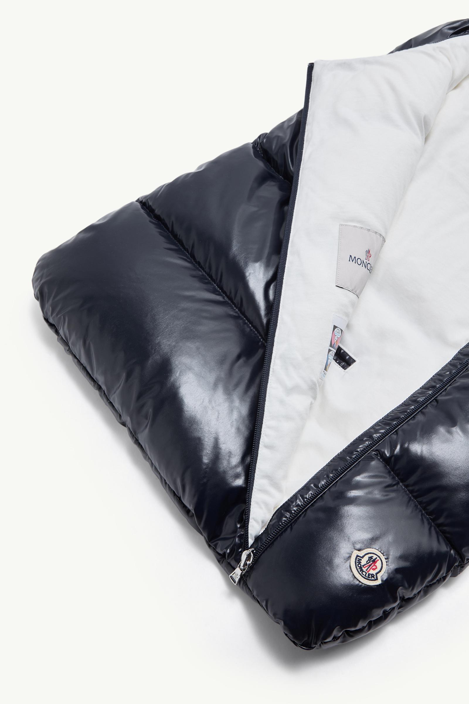 Navy Blue Down-Filled Baby Nest - Outerwear for Children | Moncler US