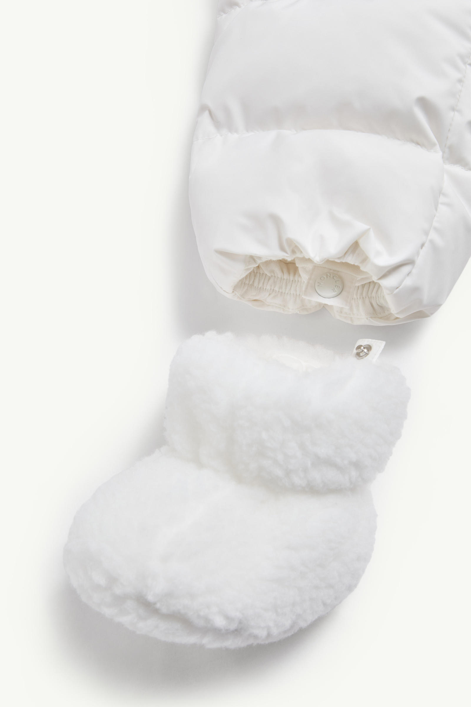 Osof Down Snowsuit Gender Neutral White Moncler 3