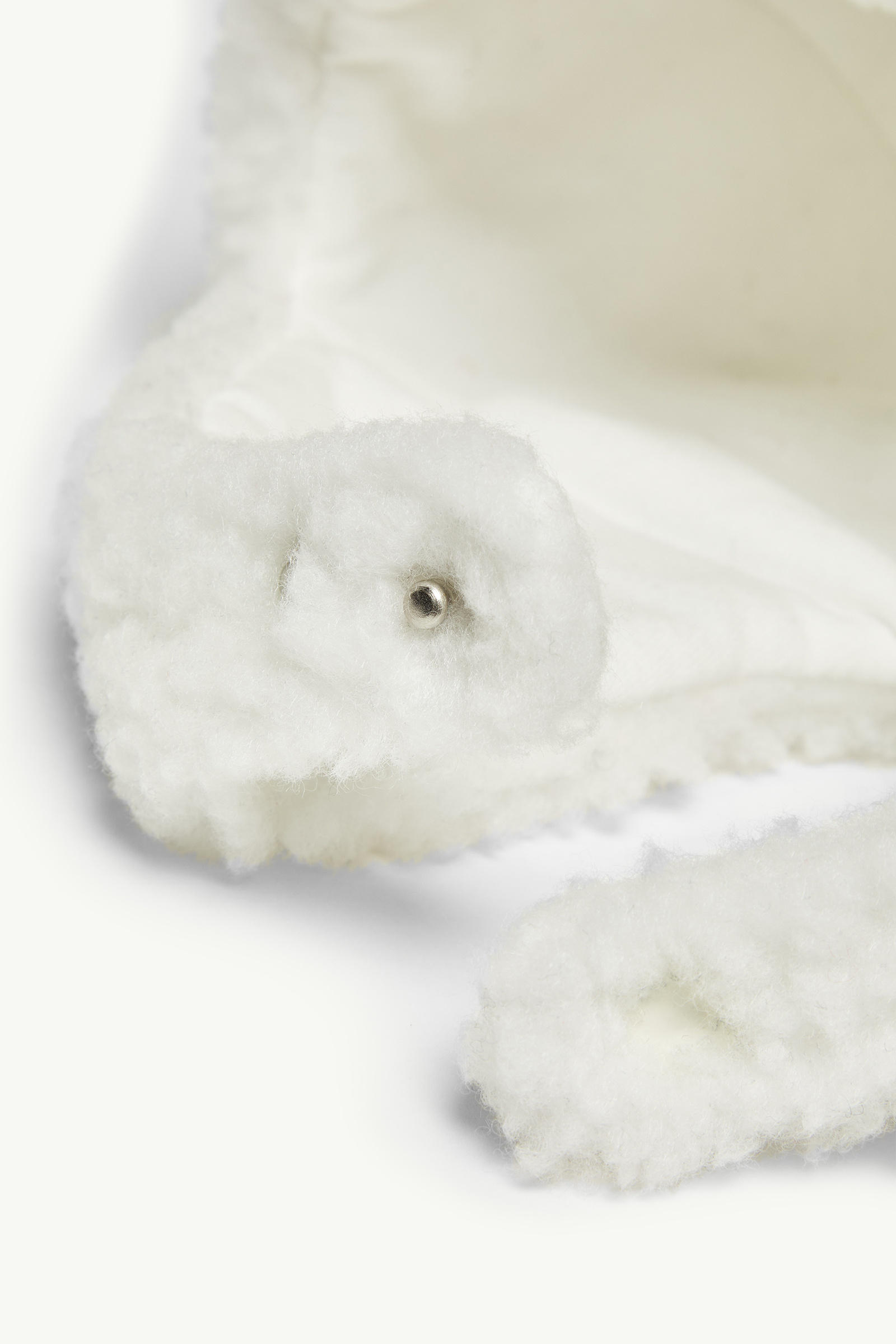 Teddy Cap with Earflaps Gender Neutral White Moncler 4
