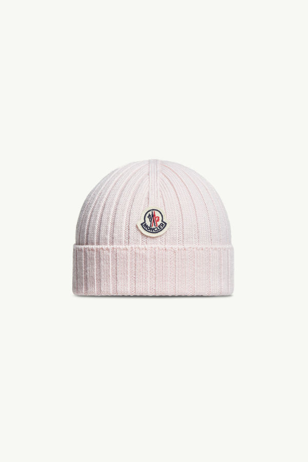 https://moncler-cdn.thron.com/api/v1/content-delivery/shares/dpx6uv/contents/K29513B00006M1131529_F/image/K29513B00006M1131529_F