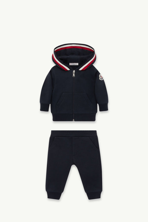 https://moncler-cdn.thron.com/api/v1/content-delivery/shares/dpx6uv/contents/K29518M0000789AM3778_F/image/K29518M0000789AM3778_F