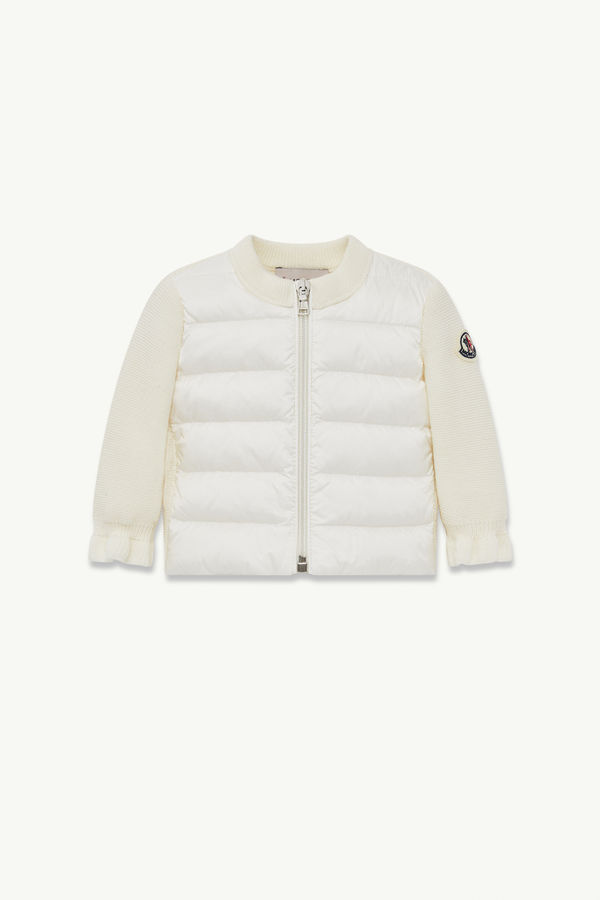 https://moncler-cdn.thron.com/api/v1/content-delivery/shares/dpx6uv/contents/K29519B00003M1131040_F/image/K29519B00003M1131040_F