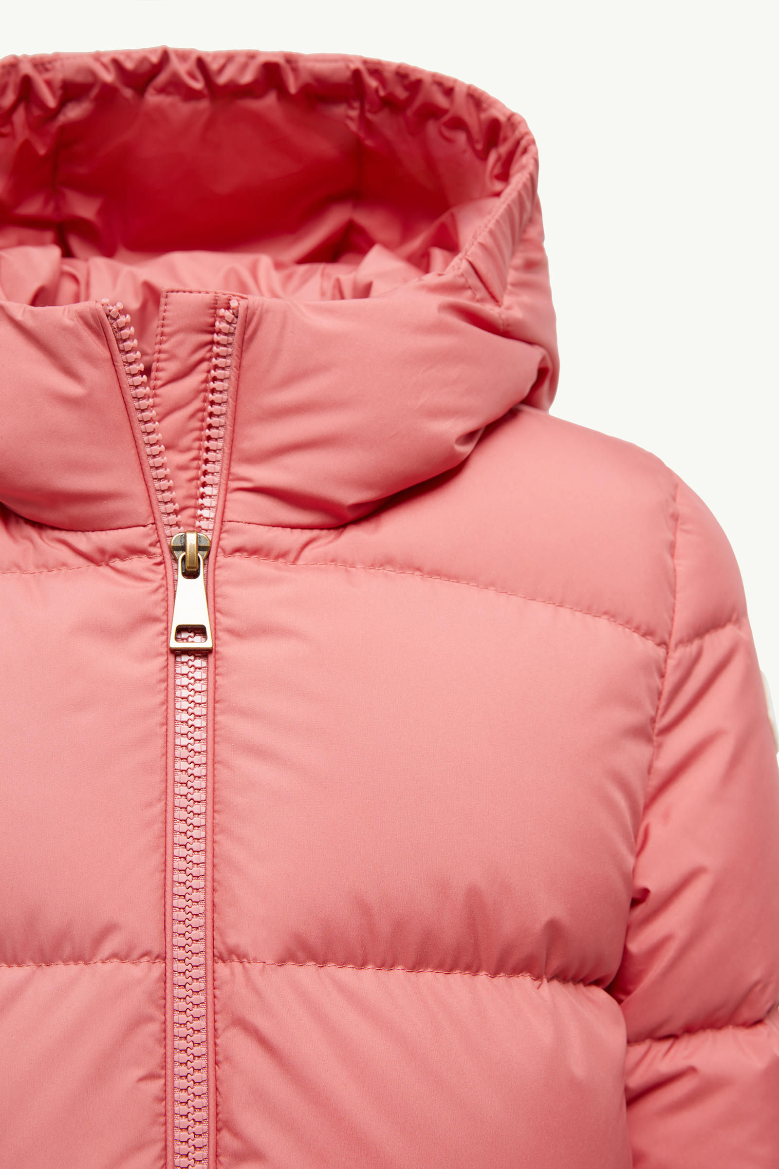 Cascar Hooded Down Jacket Girl Peach Pink Moncler 3