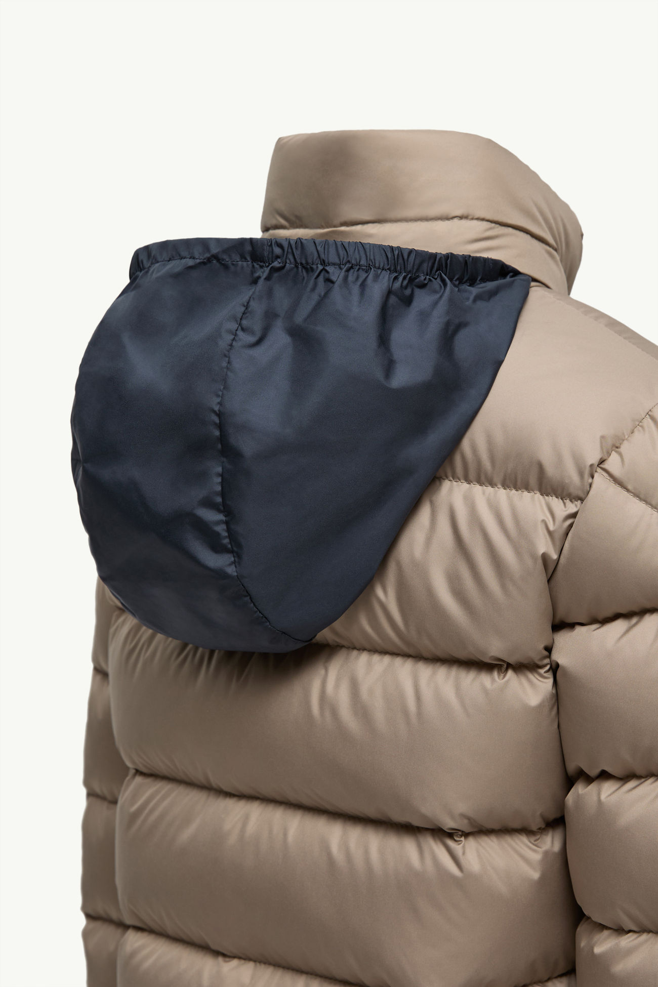Bajan Daunenjacke mit Kapuze Jungen Hellbraun Moncler 3