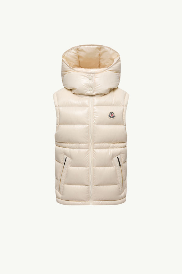 https://moncler-cdn.thron.com/api/v1/content-delivery/shares/dpx6uv/contents/K29541A00045597Z8070_F/image/K29541A00045597Z8070_F