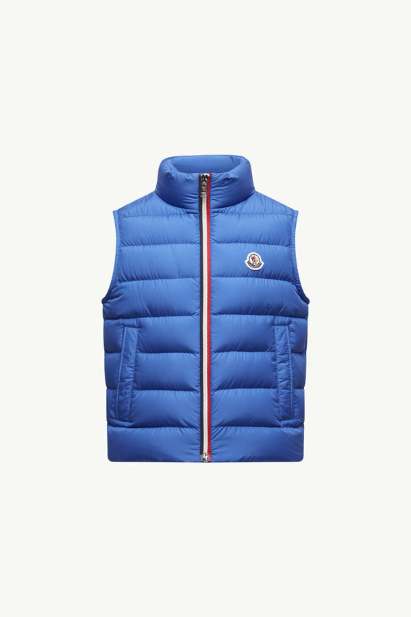 https://moncler-cdn.thron.com/api/v1/content-delivery/shares/dpx6uv/contents/K29541A00052597YW74J_F/image/K29541A00052597YW74J_F
