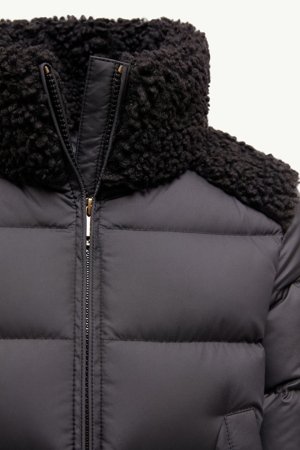 Vard Teddy-Trimmed Down Jacket Girl Black Moncler 3