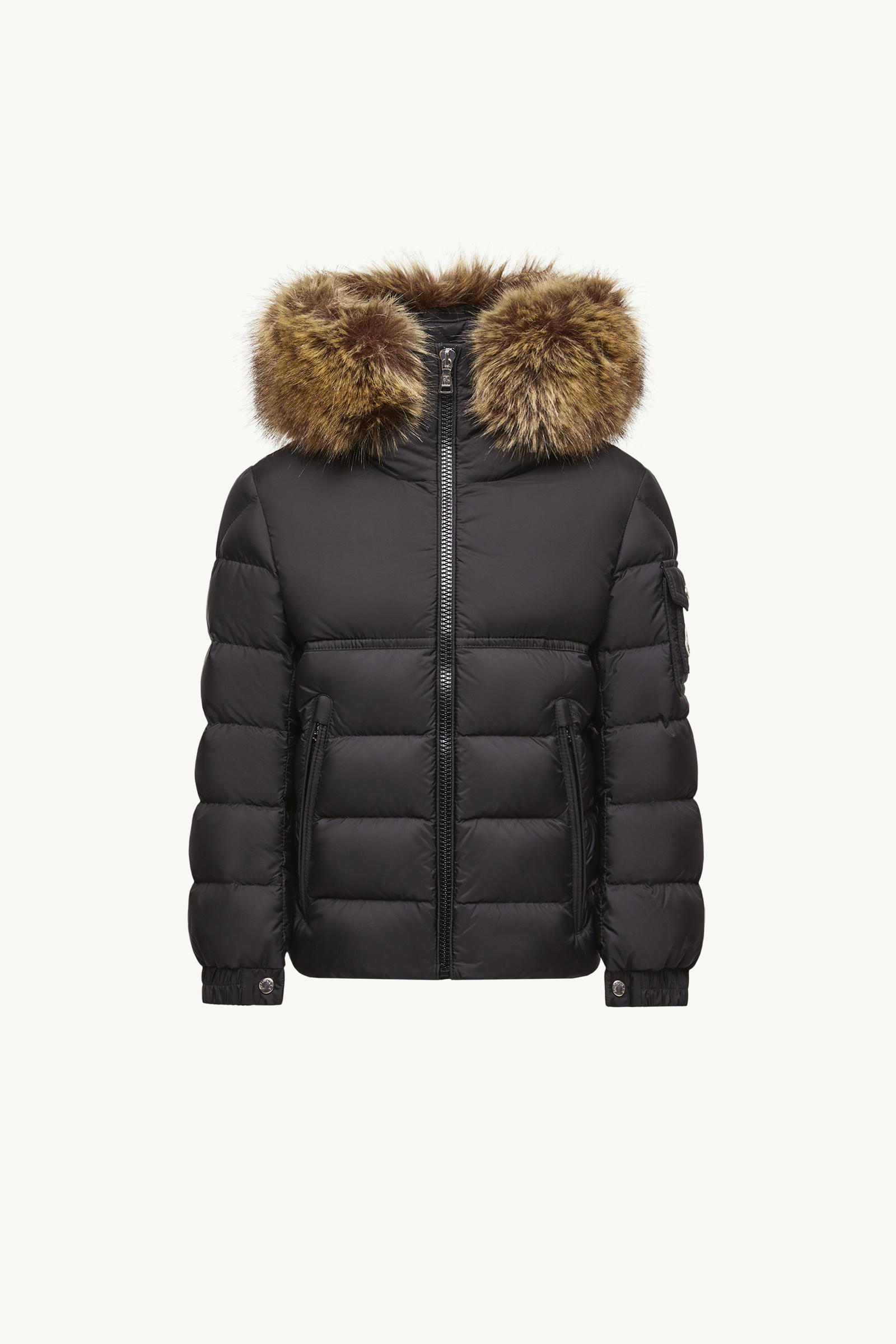 https://moncler-cdn.thron.com/api/v1/content-delivery/shares/dpx6uv/contents/K29541A0010253A5E999_F/image/K29541A0010253A5E999_F