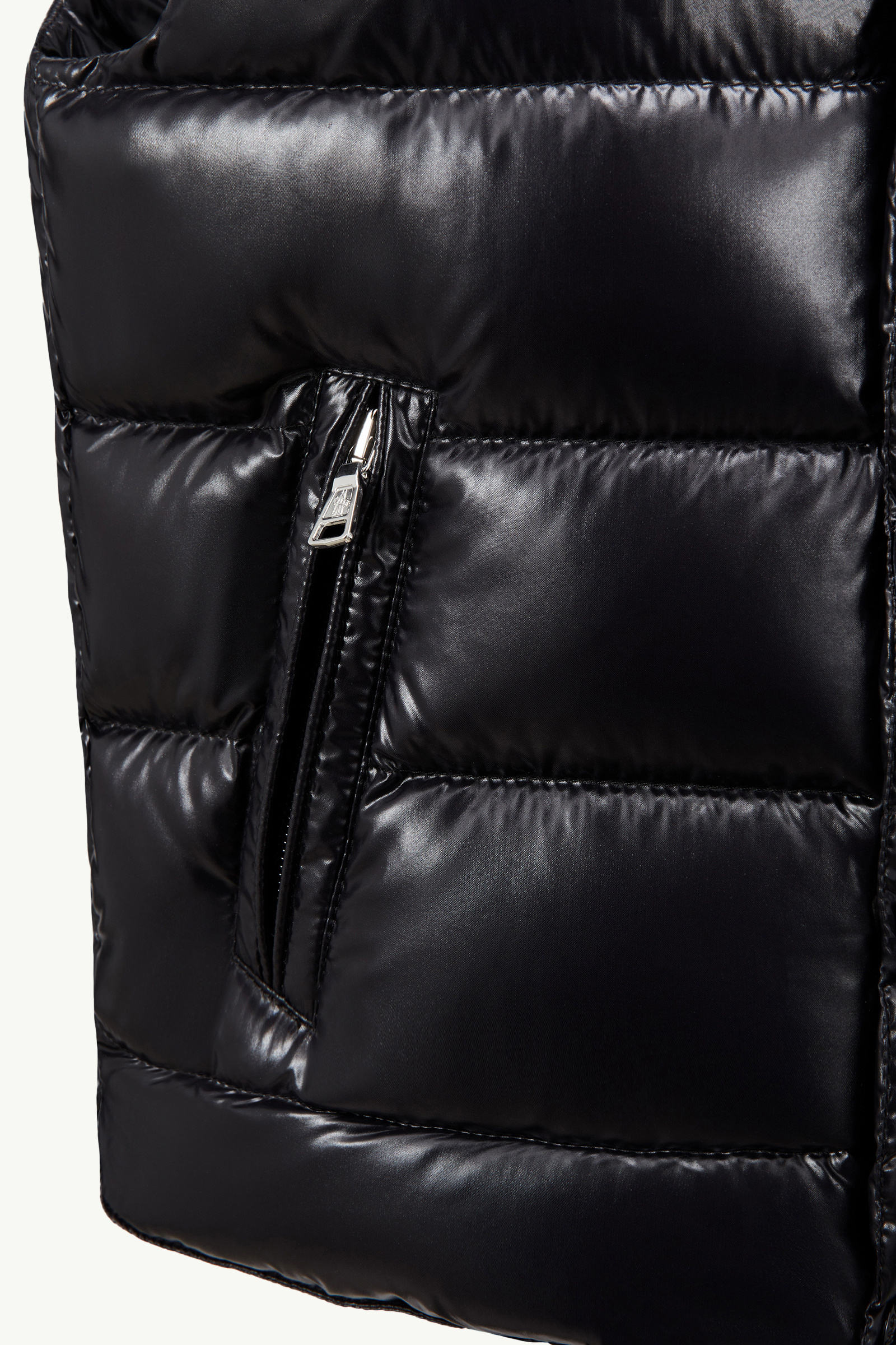 Tib Down Gilet Boy Black Moncler 4