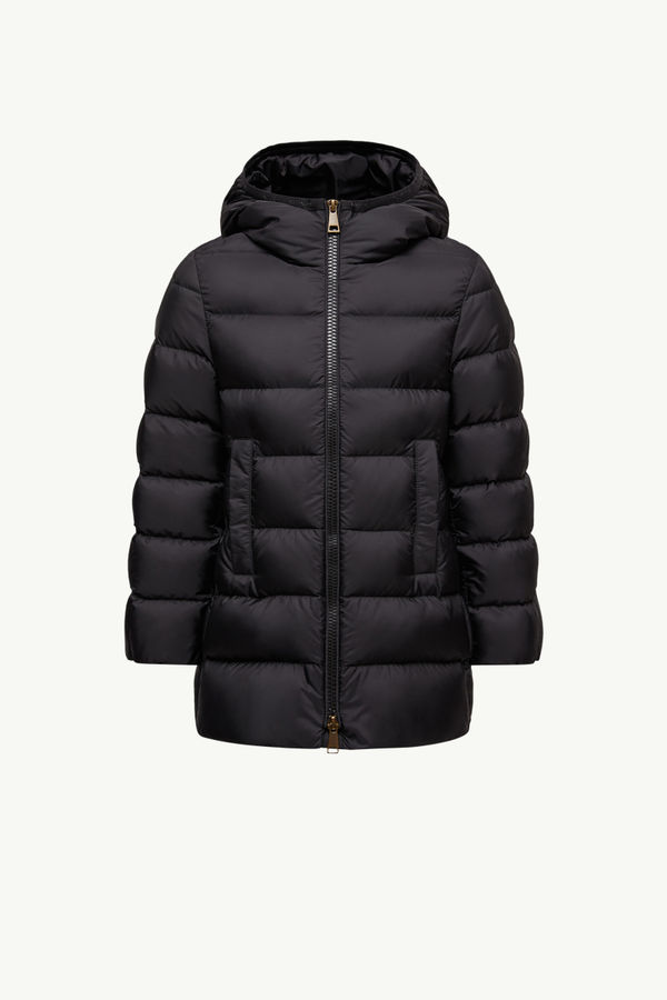 https://moncler-cdn.thron.com/api/v1/content-delivery/shares/dpx6uv/contents/K29541C0000353A5E999_F/image/K29541C0000353A5E999_F