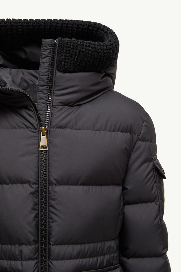 Irma Hooded Down Jacket Girl Black Moncler 4