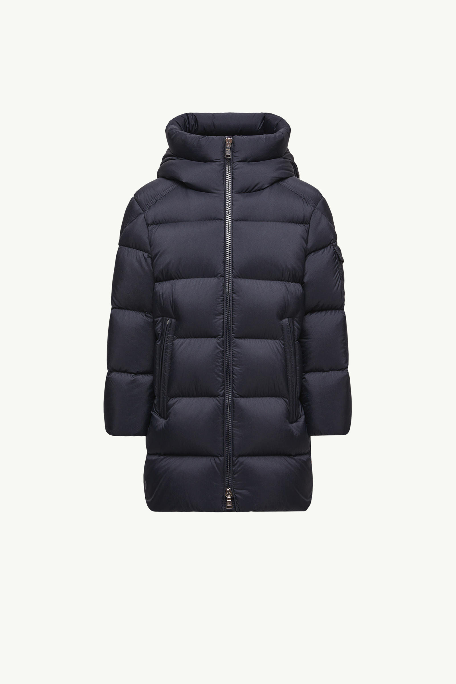 https://moncler-cdn.thron.com/api/v1/content-delivery/shares/dpx6uv/contents/K29541C00013597YD776_F/image/K29541C00013597YD776_F
